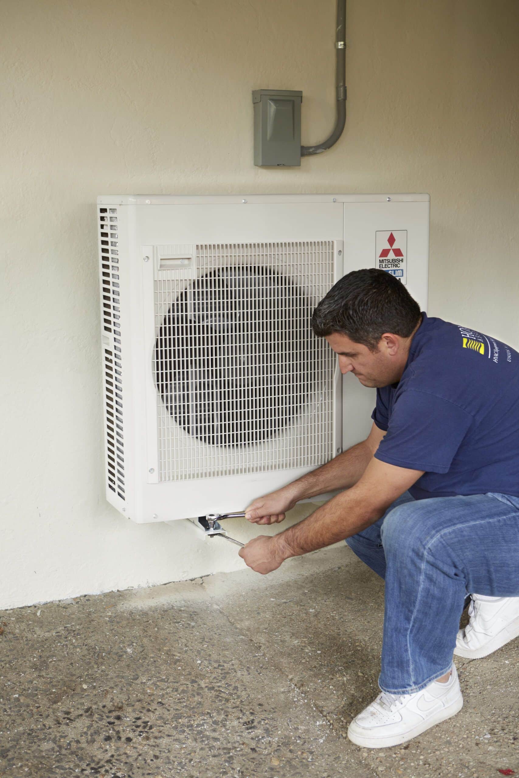 condensed air unit being set up